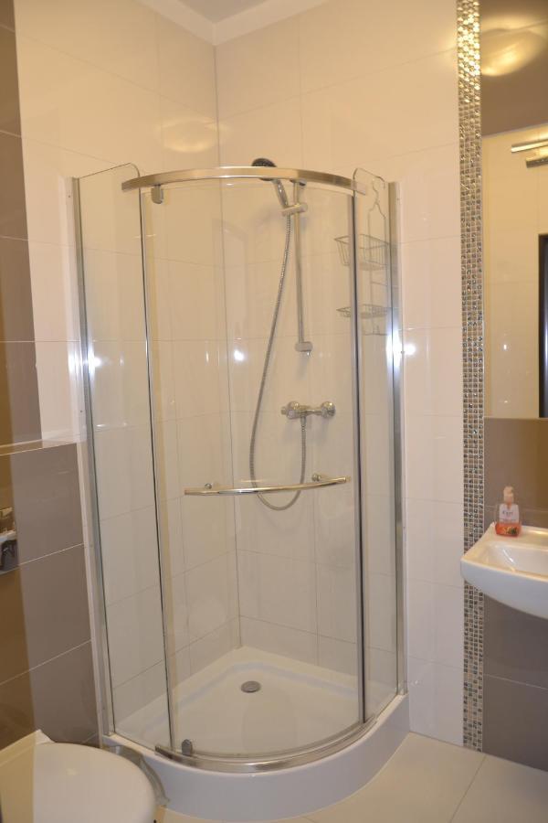 Bed and Breakfast Warszawa Stare Bielany Exterior foto